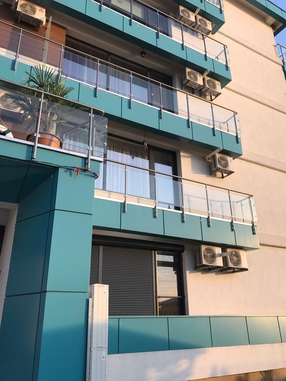 Turquoise Studio Garsoniera Mamaia
