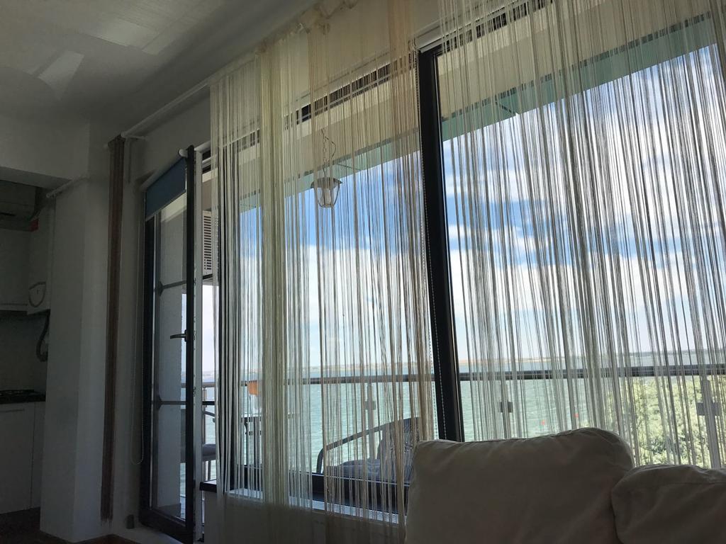 Apartment Turquoise Studio Garsoniera Mamaia
